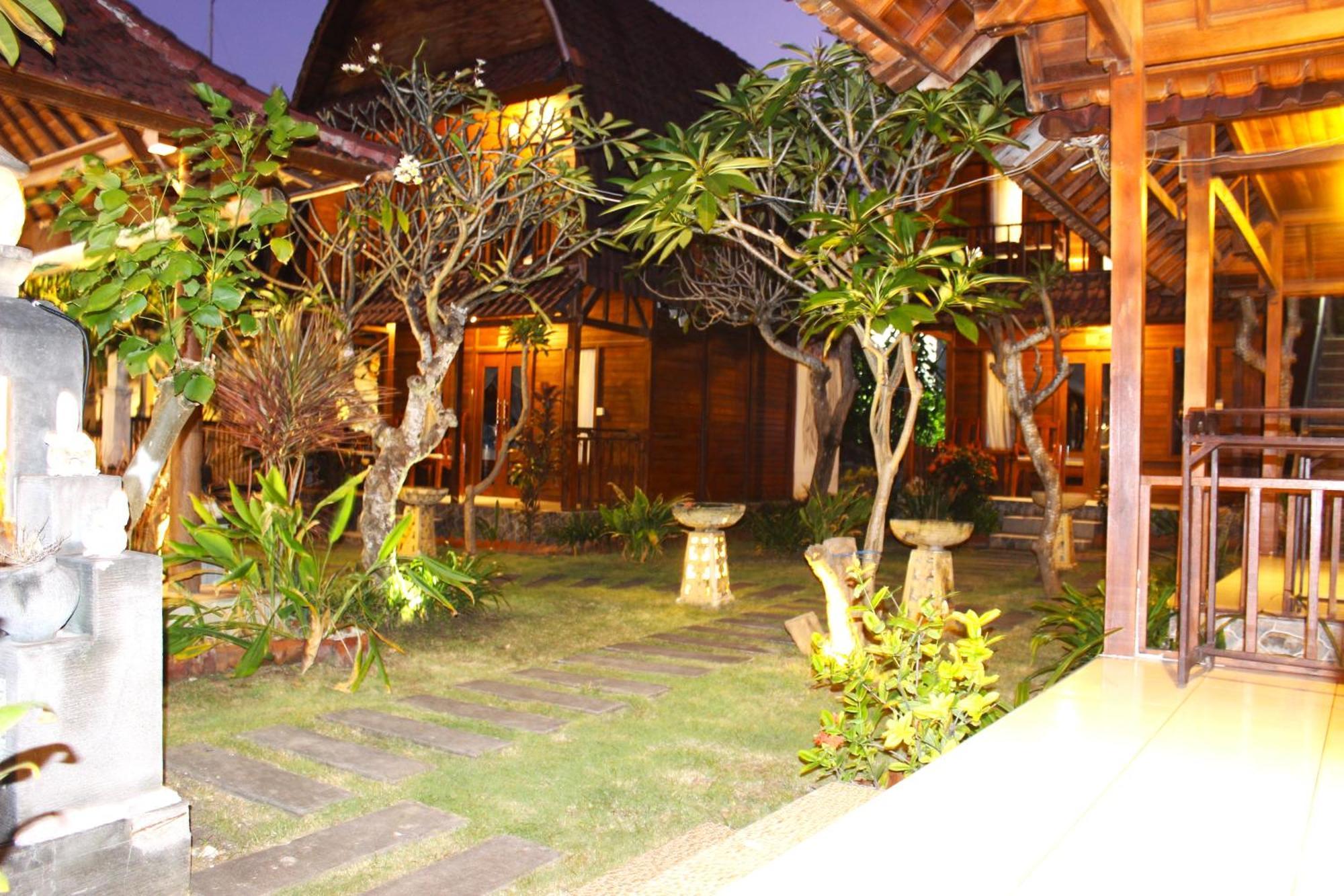 Boga Segara Villa And Resto Batununggul Exterior foto