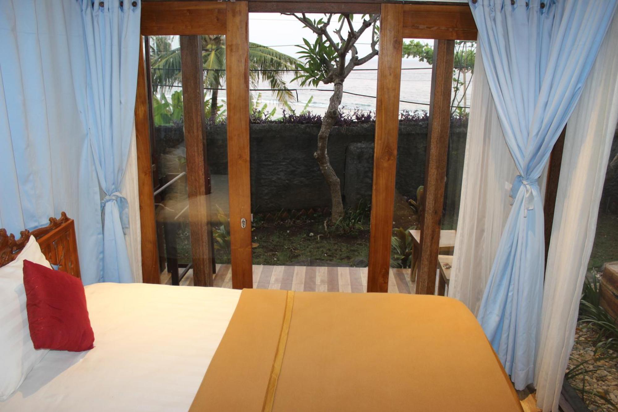 Boga Segara Villa And Resto Batununggul Exterior foto